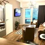 Starhomes Lux 10 Oulu
