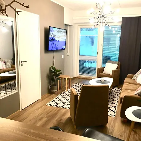 Starhomes Lux 10 אולו